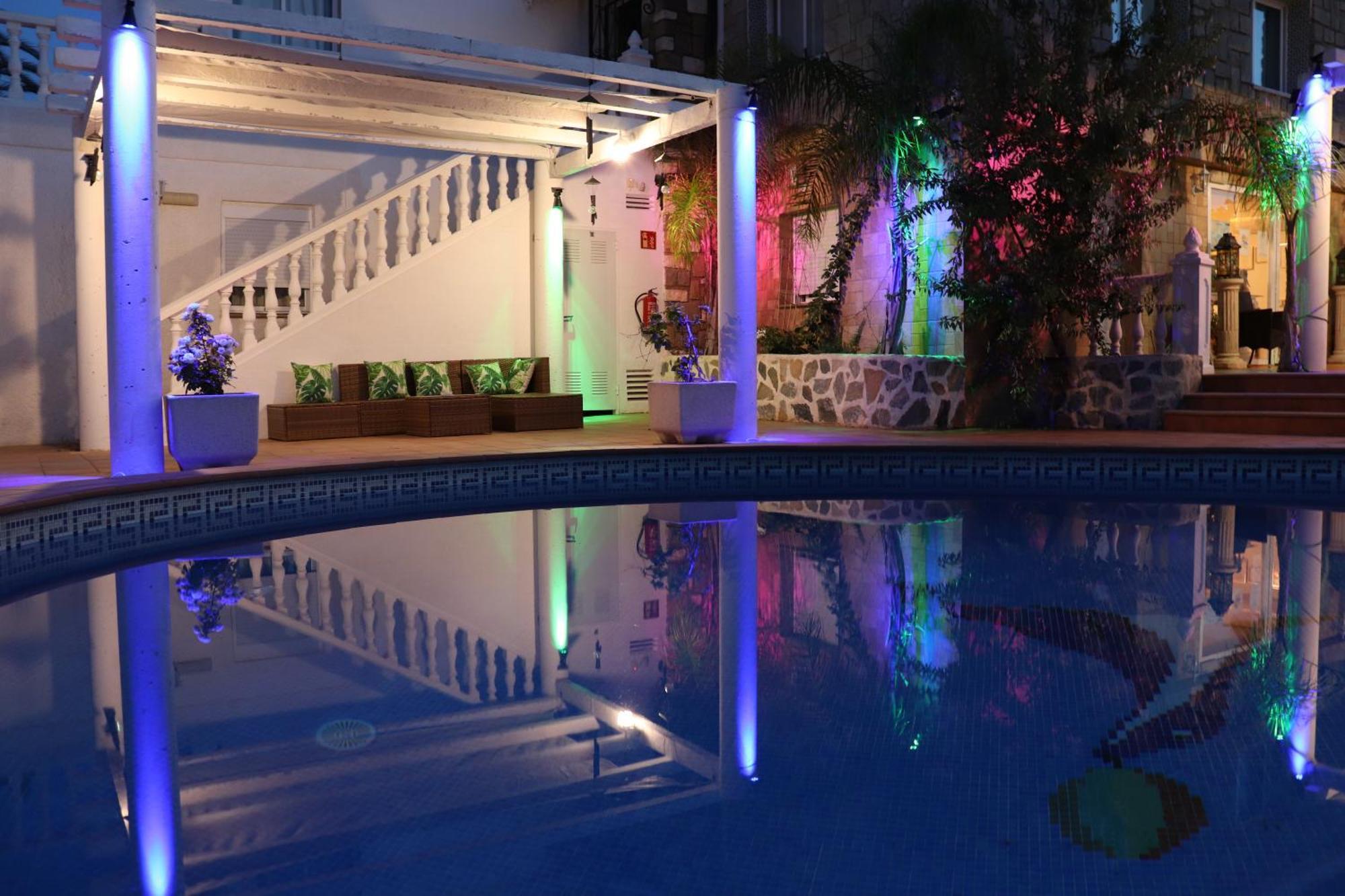 Hotel Casa Dia Y Noche カルプ エクステリア 写真
