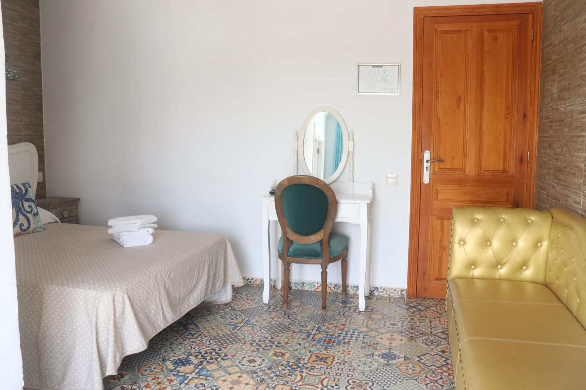 Hotel Casa Dia Y Noche カルプ エクステリア 写真